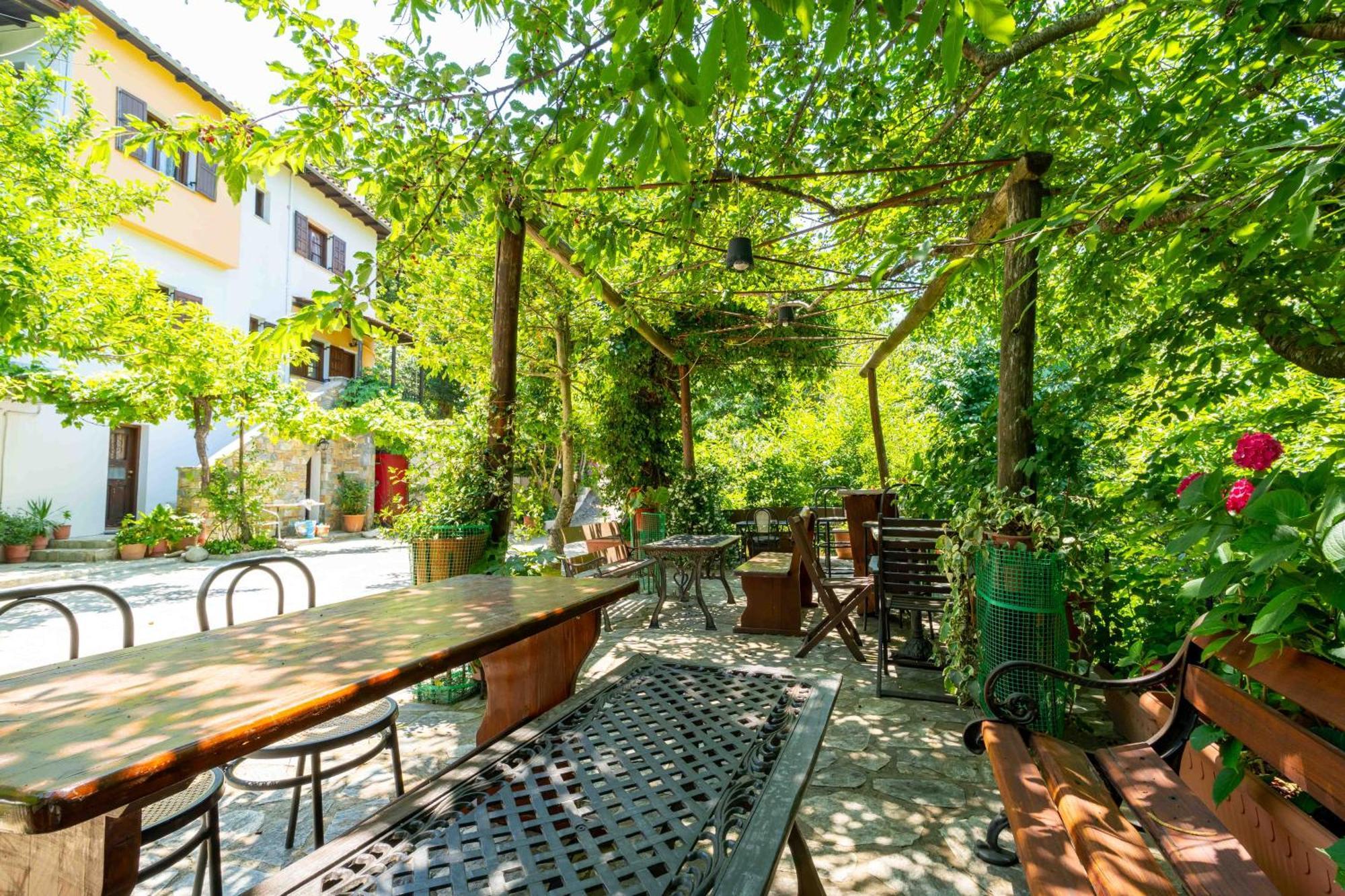 Guesthouse Papachristou Tsagarada Ngoại thất bức ảnh