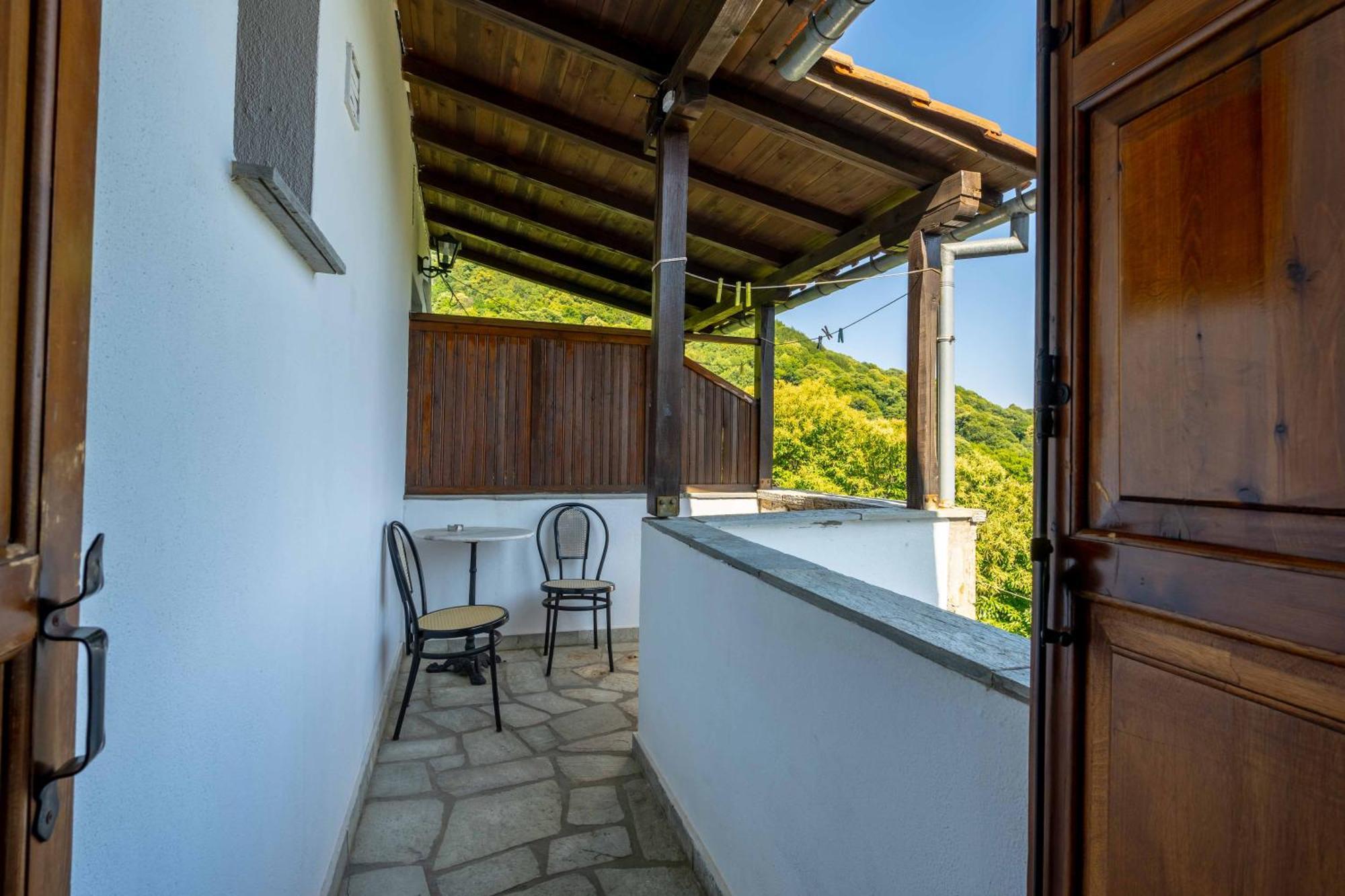 Guesthouse Papachristou Tsagarada Ngoại thất bức ảnh