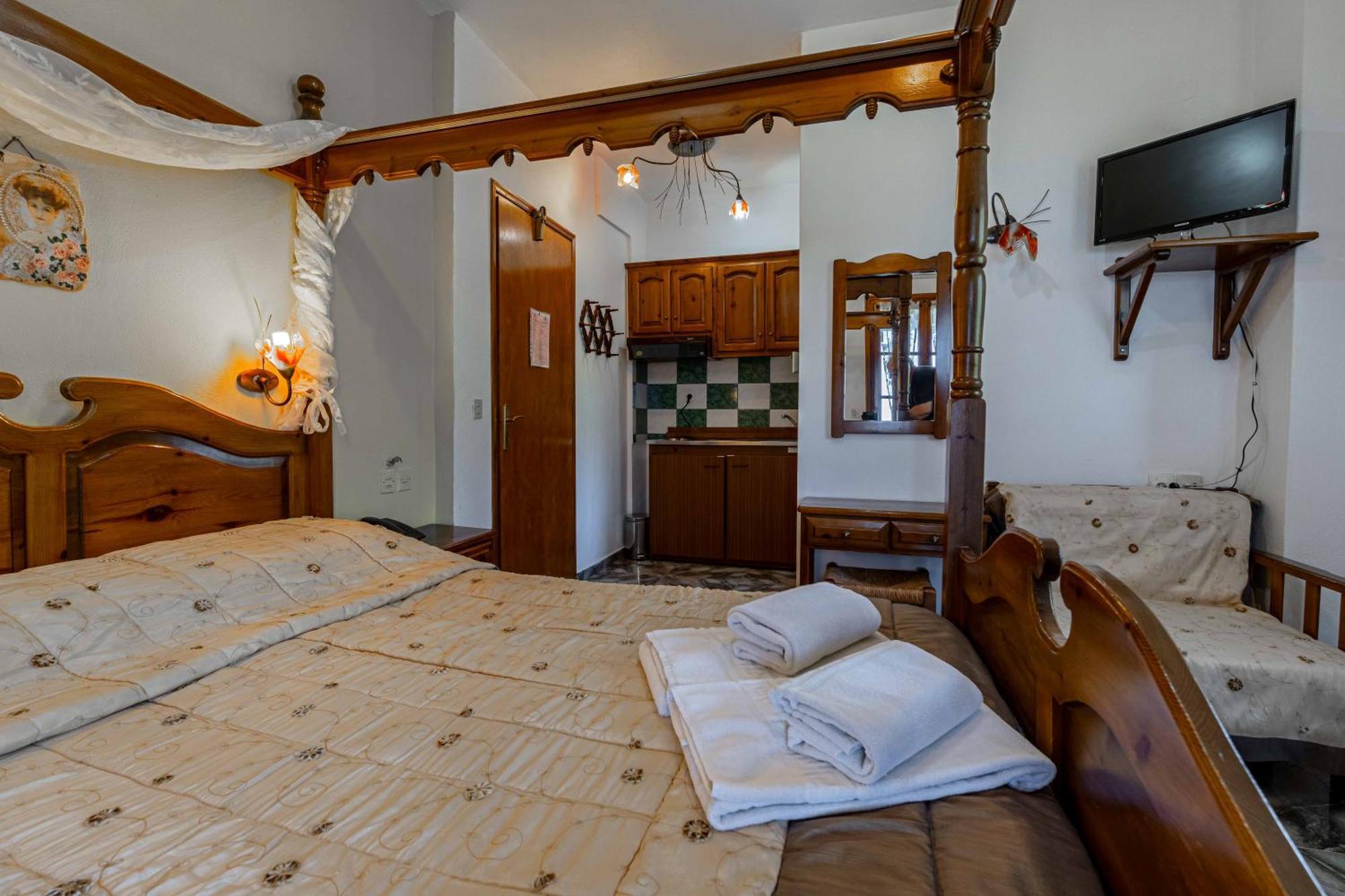 Guesthouse Papachristou Tsagarada Ngoại thất bức ảnh
