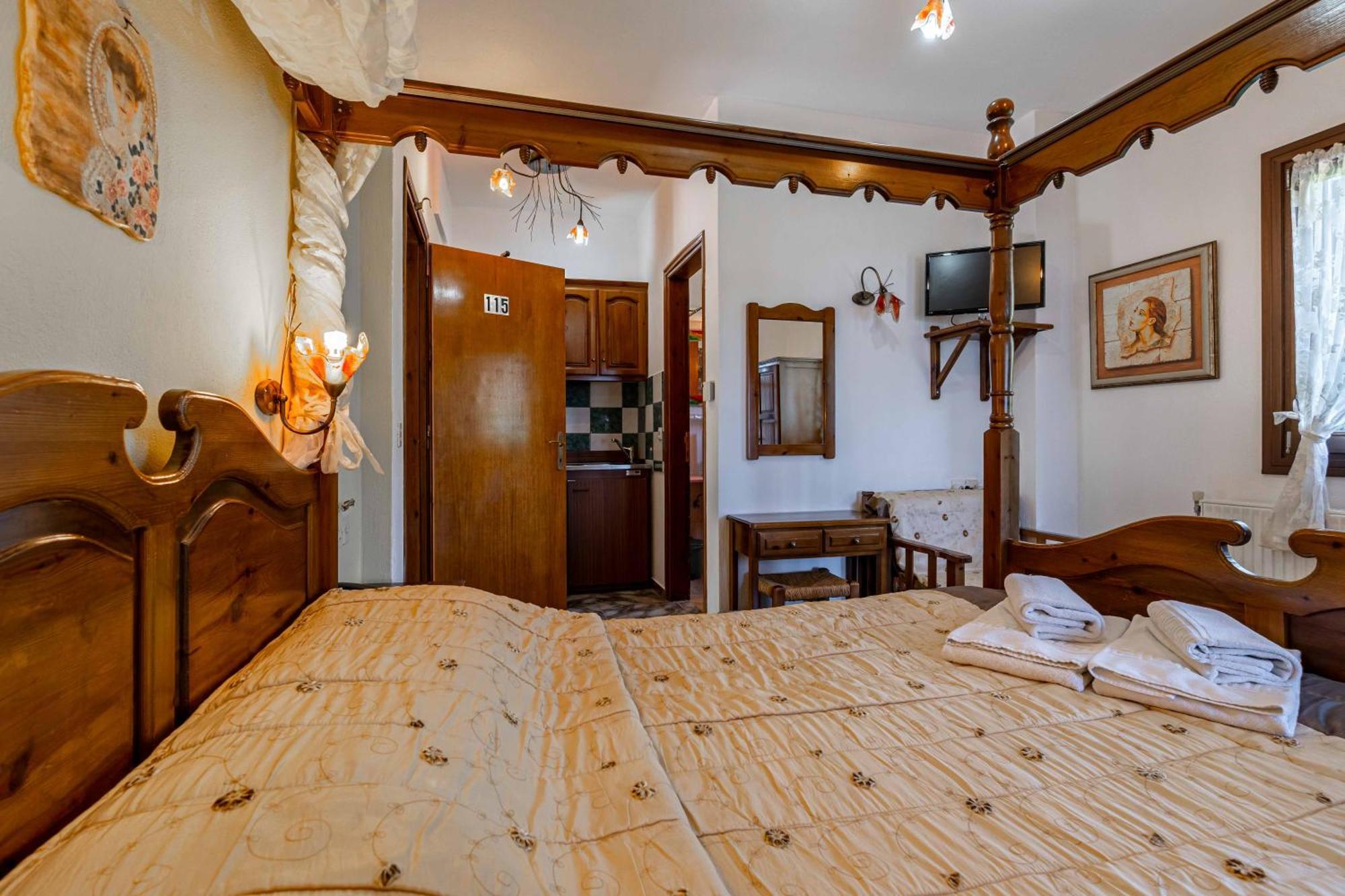 Guesthouse Papachristou Tsagarada Ngoại thất bức ảnh