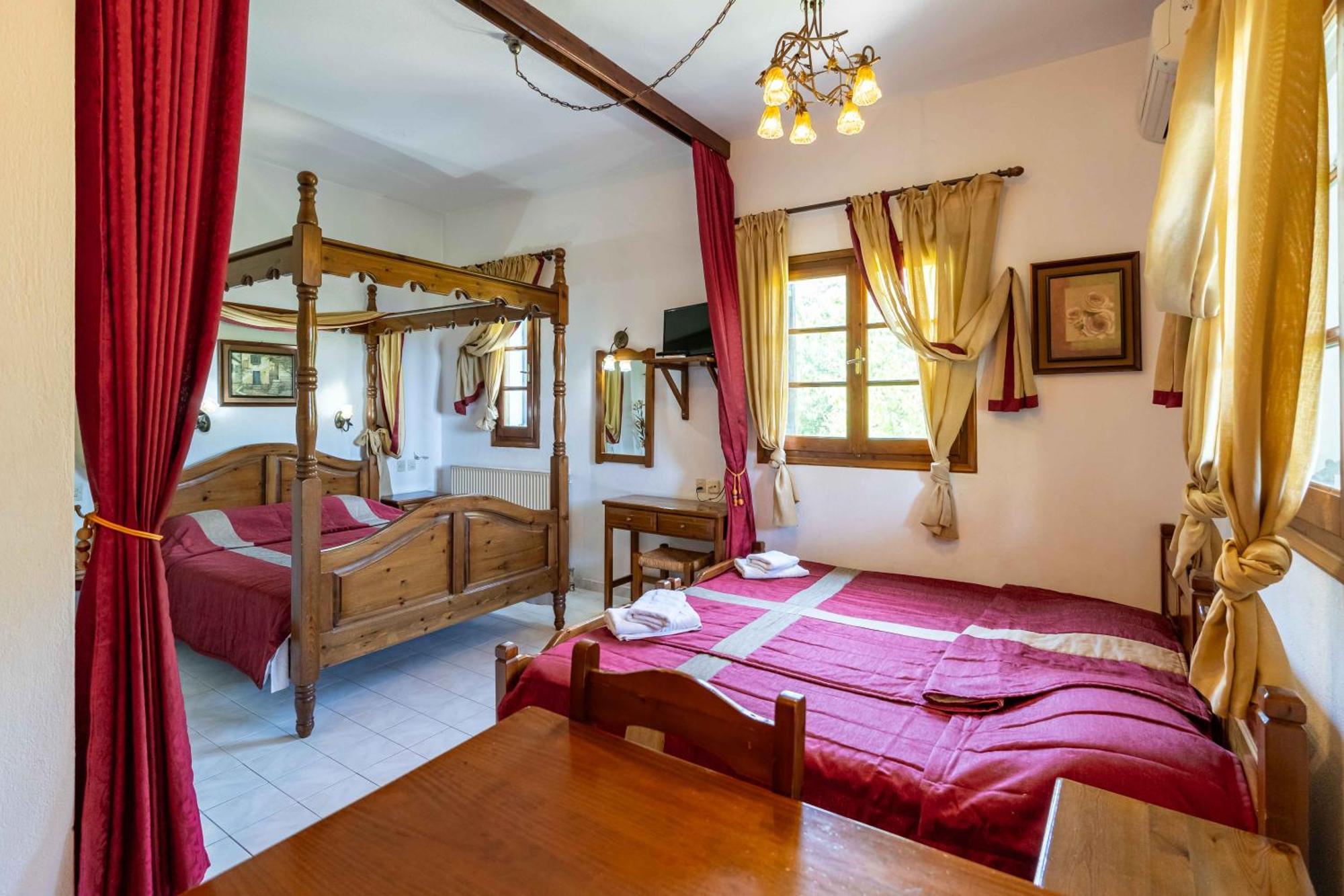 Guesthouse Papachristou Tsagarada Ngoại thất bức ảnh