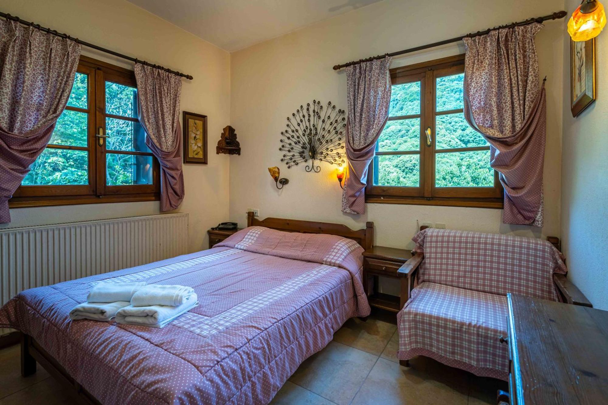 Guesthouse Papachristou Tsagarada Ngoại thất bức ảnh