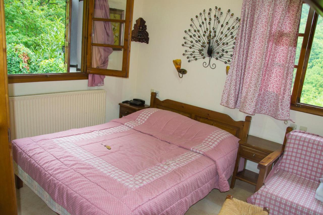 Guesthouse Papachristou Tsagarada Ngoại thất bức ảnh